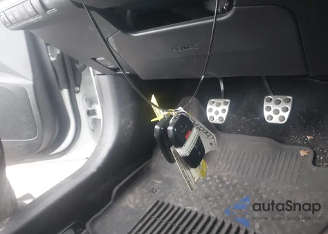 2024 Toyota Gr Corolla Core z USA, uszkodzony, nr VIN JTNABAAE4RA012332